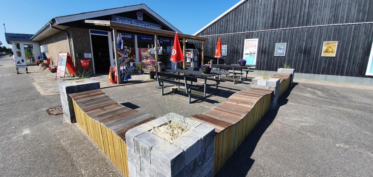 Tornby Strand Camping Rooms ヒアツハルス エクステリア 写真
